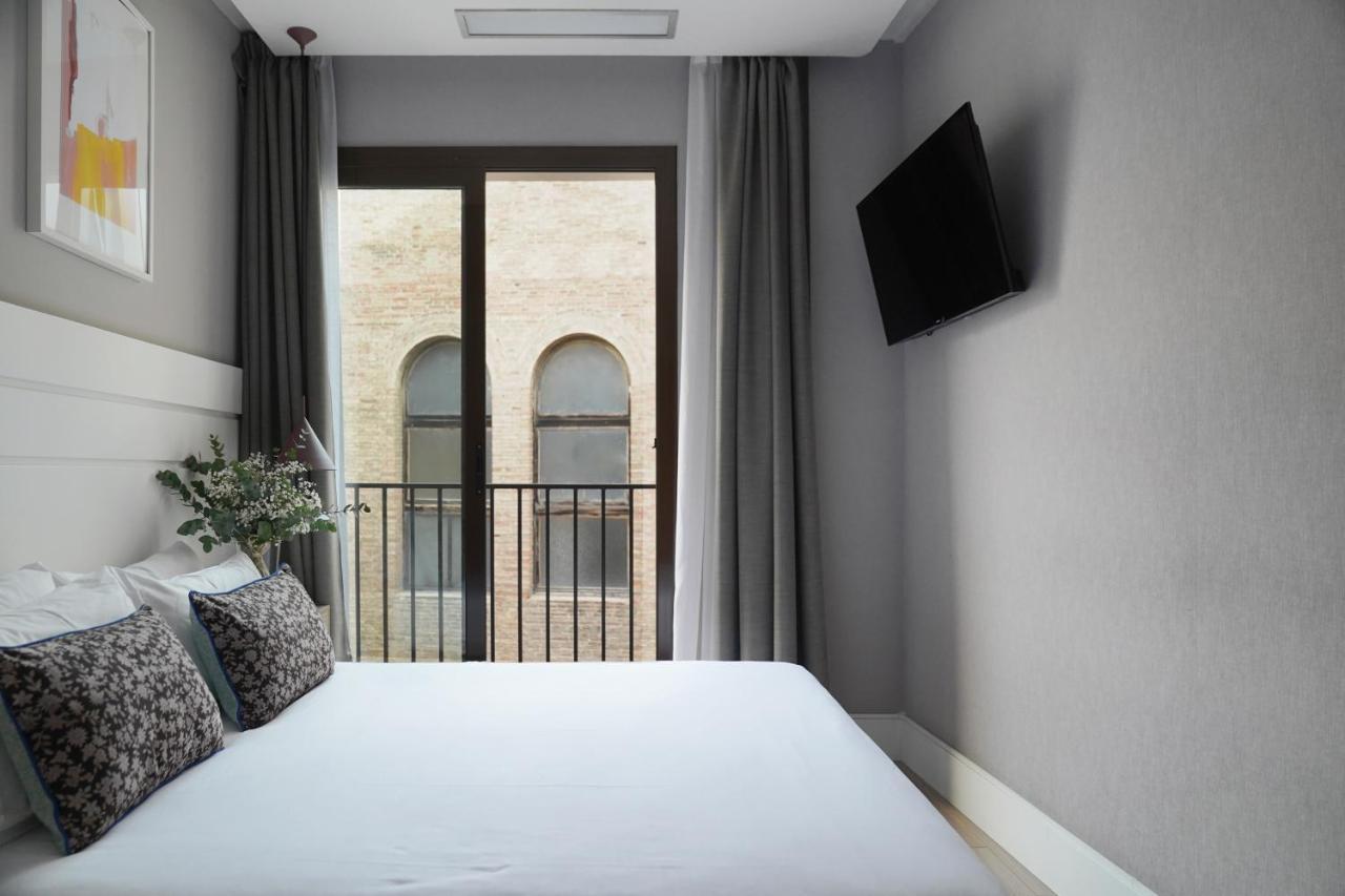 Numa Barcelona Brio Aparthotel Buitenkant foto