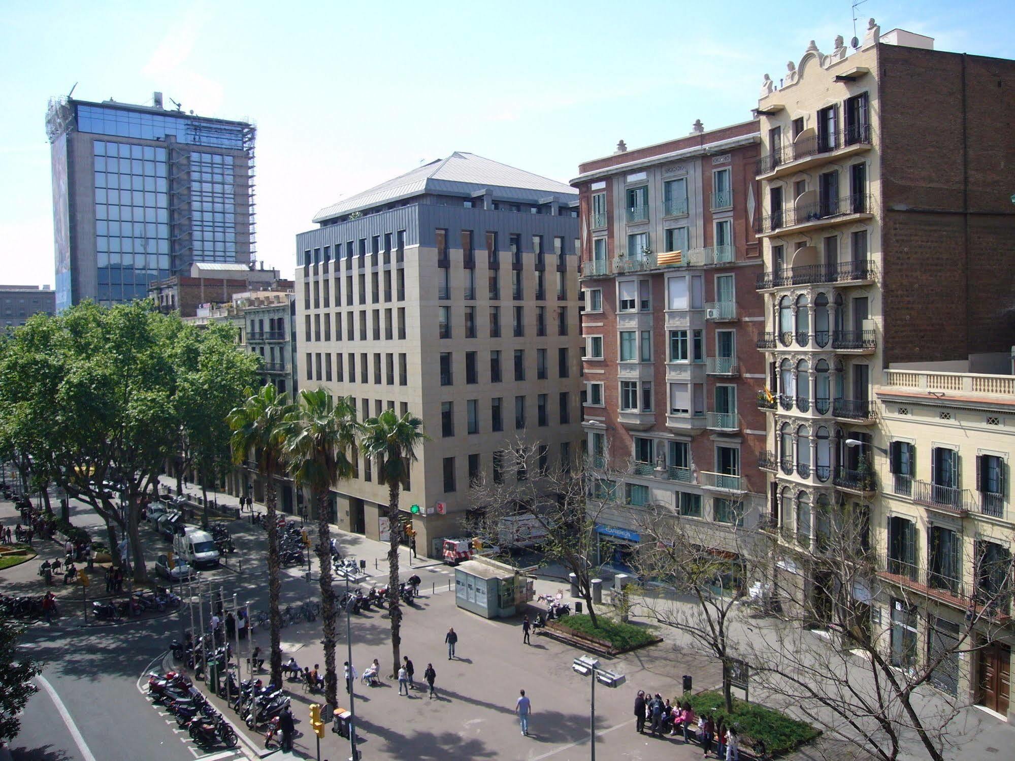 Numa Barcelona Brio Aparthotel Buitenkant foto