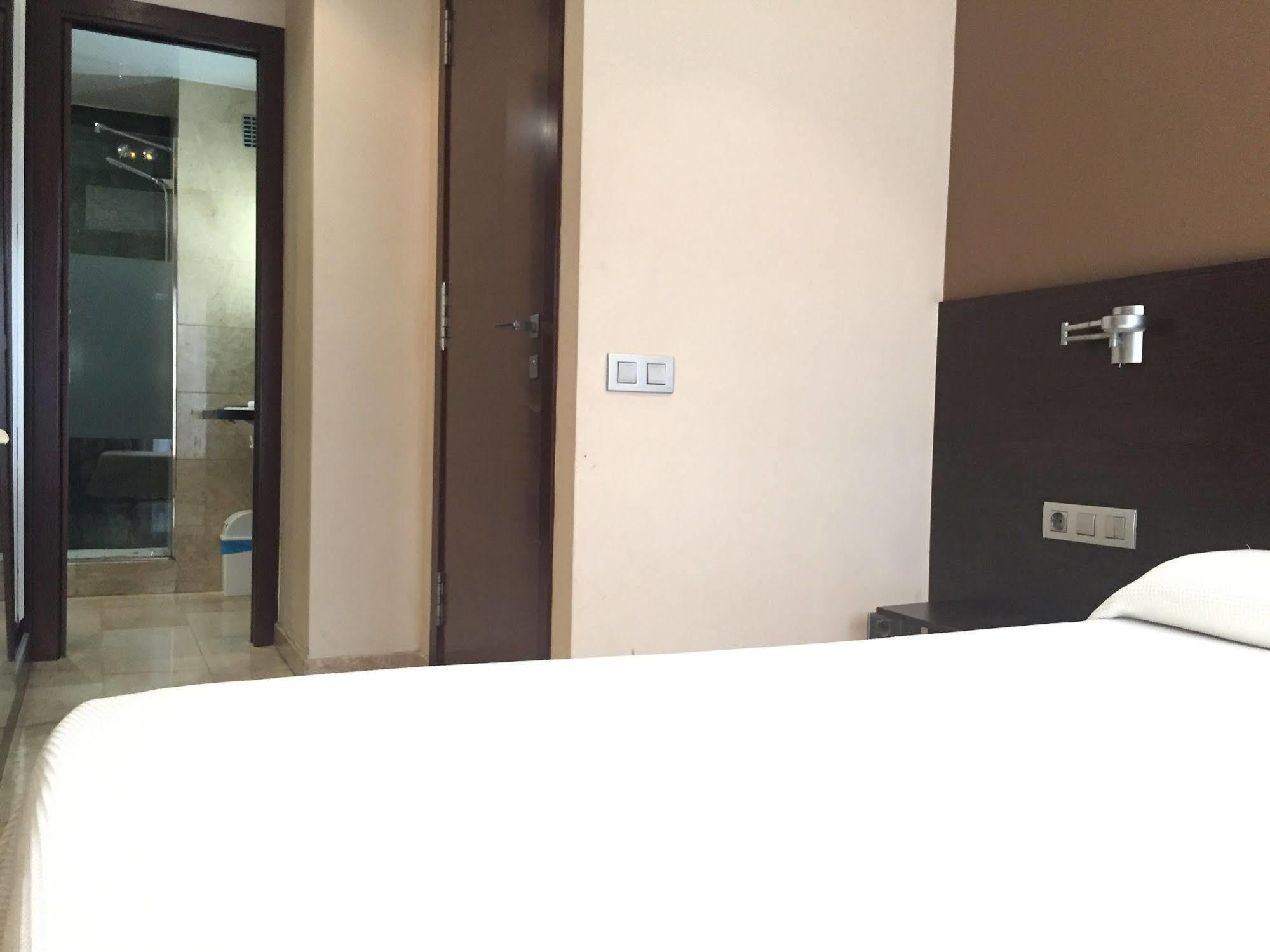 Numa Barcelona Brio Aparthotel Buitenkant foto